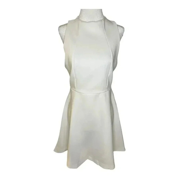 NEW ZARA Women’s Small White A-Line Silhoutte Mini Dress NWT - Picture 2 of 8